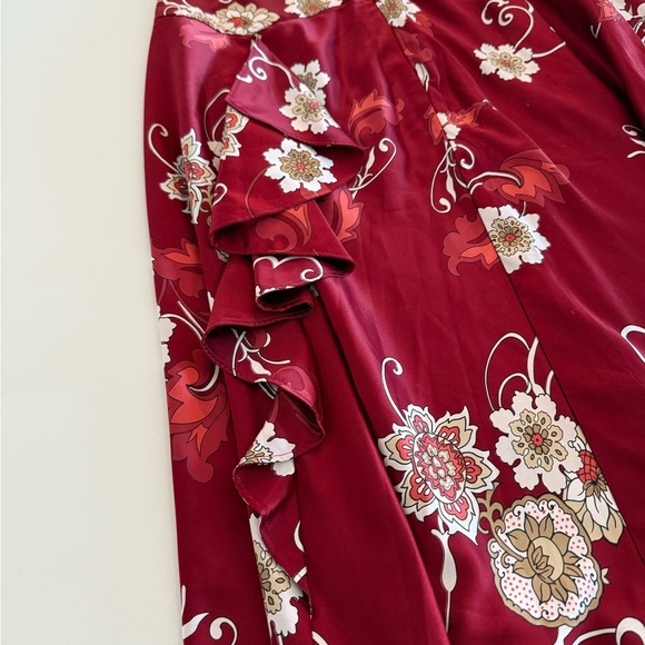 Ann Taylor Burgundy Floral A-Line Skirt - Picture 5 of 9